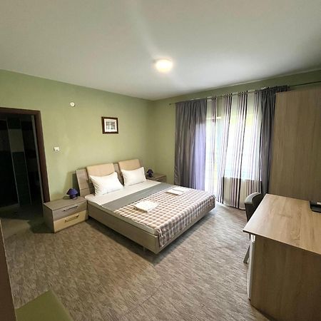 Casa Roua Hotel ไบเลเฟลิกซ์ ภายนอก รูปภาพ